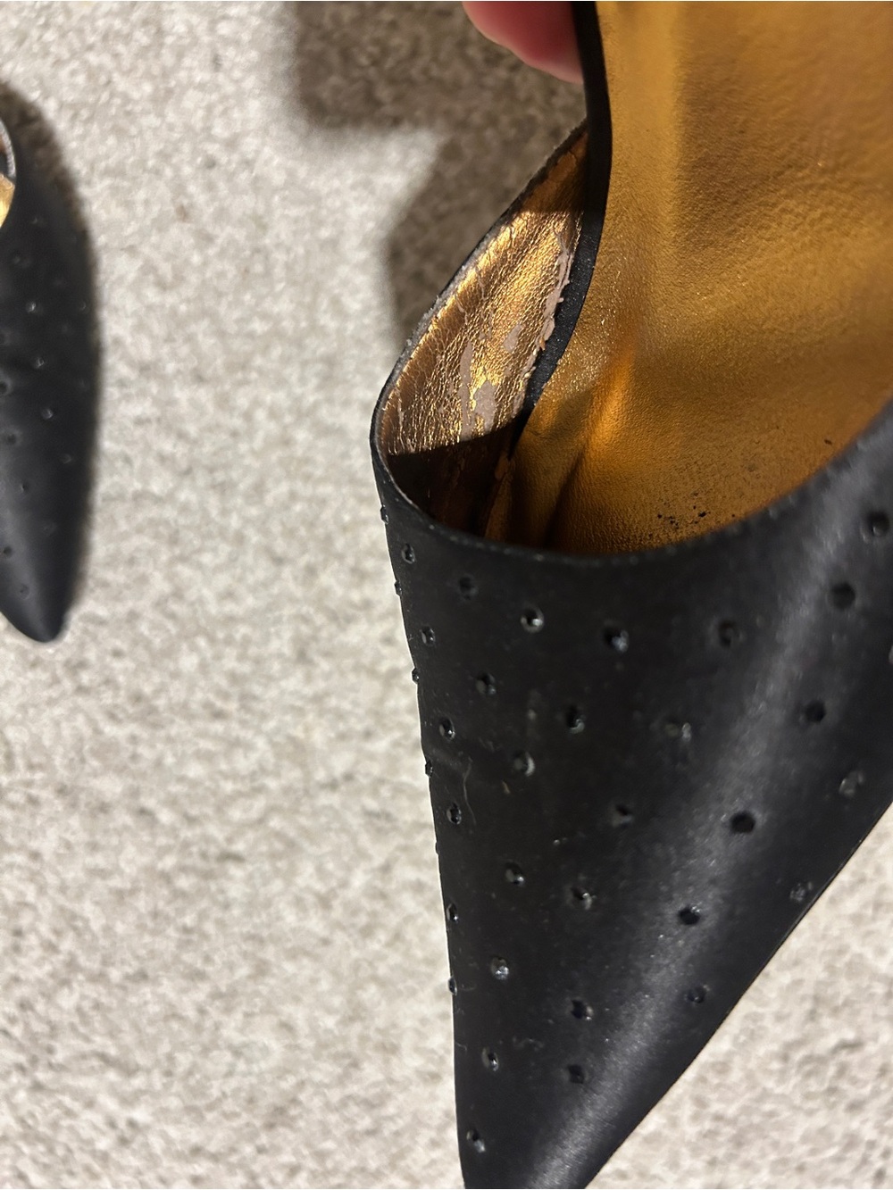 Women's Black Pointed Toe Low Heel Dress Pumps - Picture 5 of 6